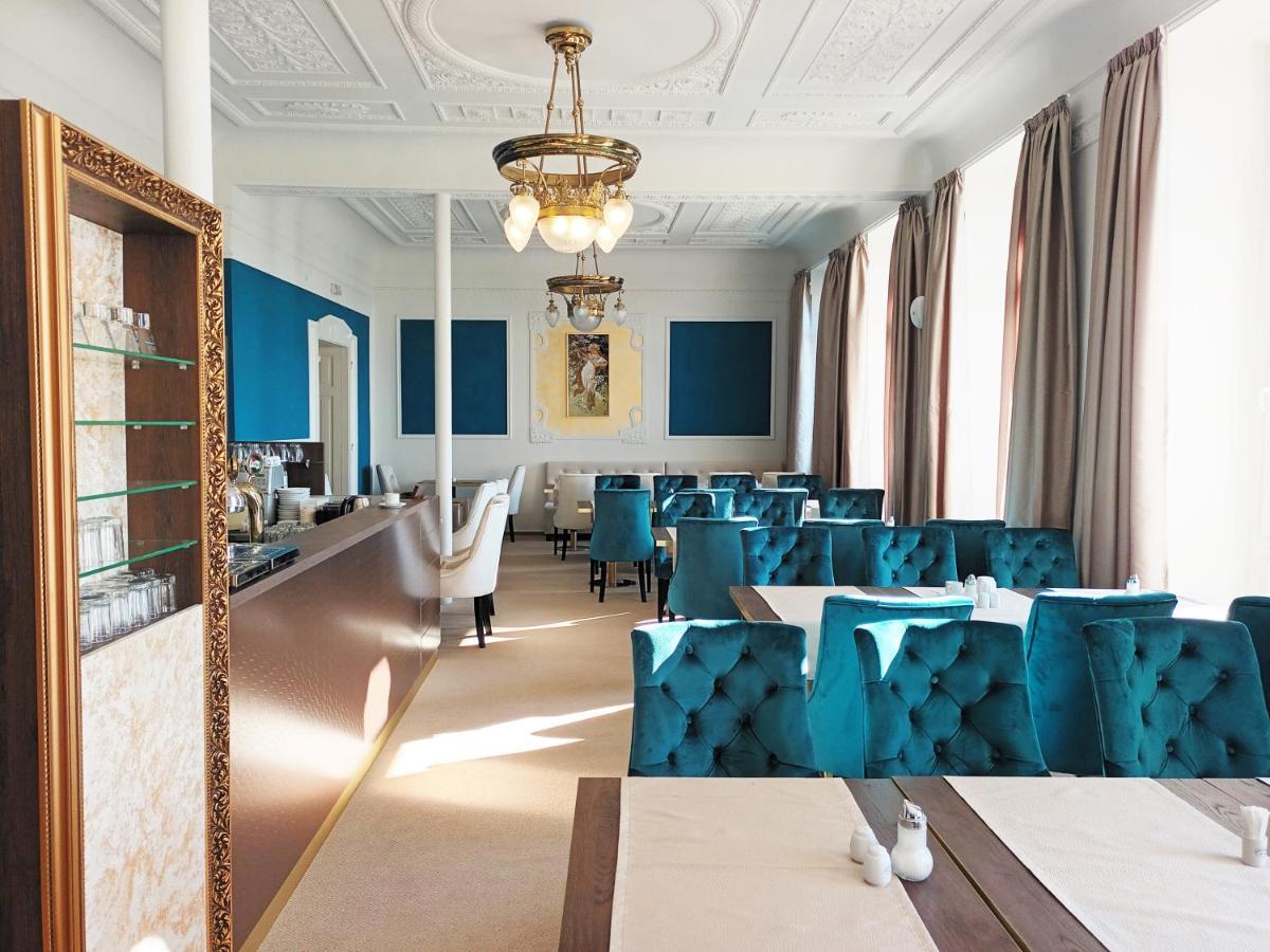 Hotel Maxim Mariënbad Buitenkant foto