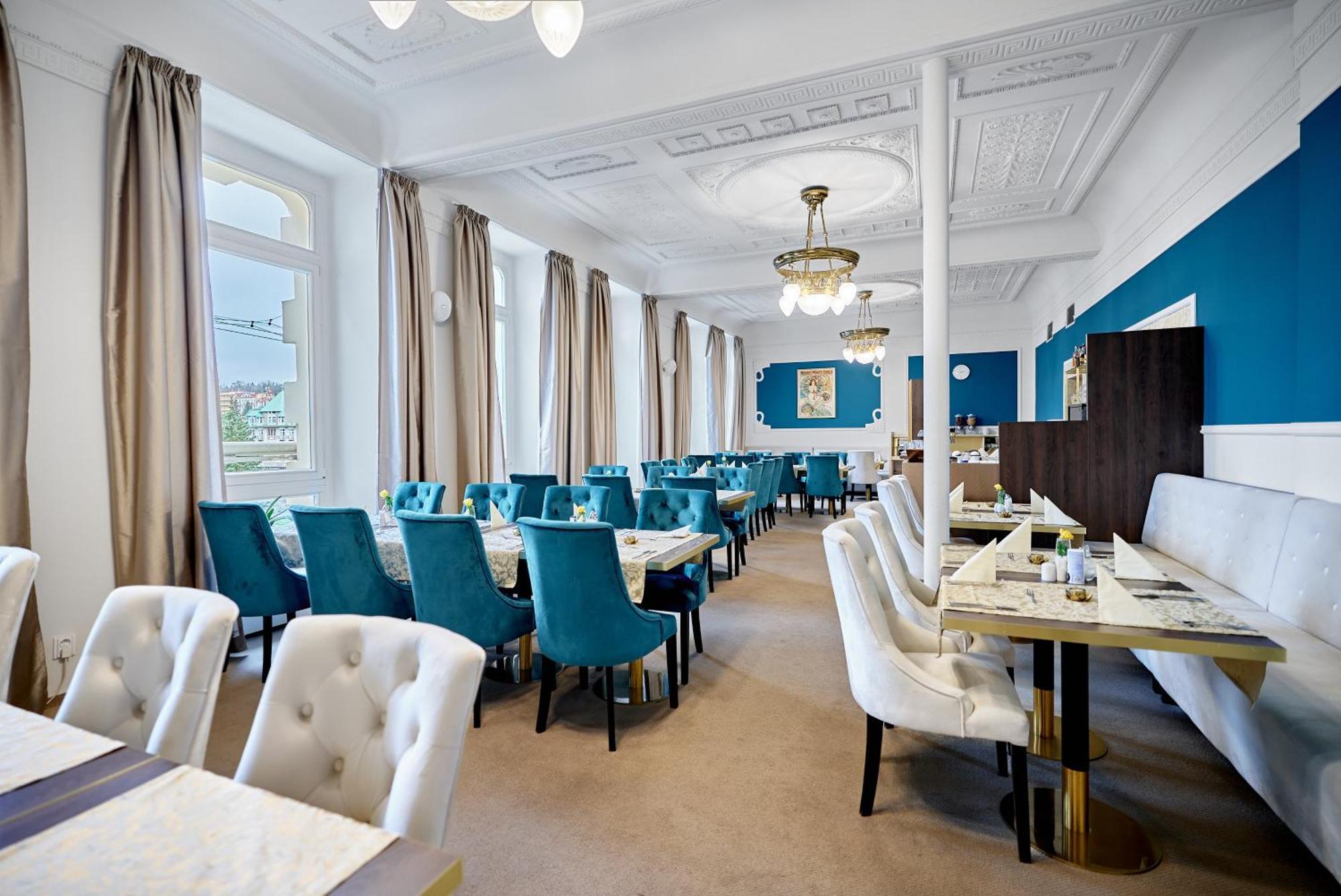 Hotel Maxim Mariënbad Buitenkant foto