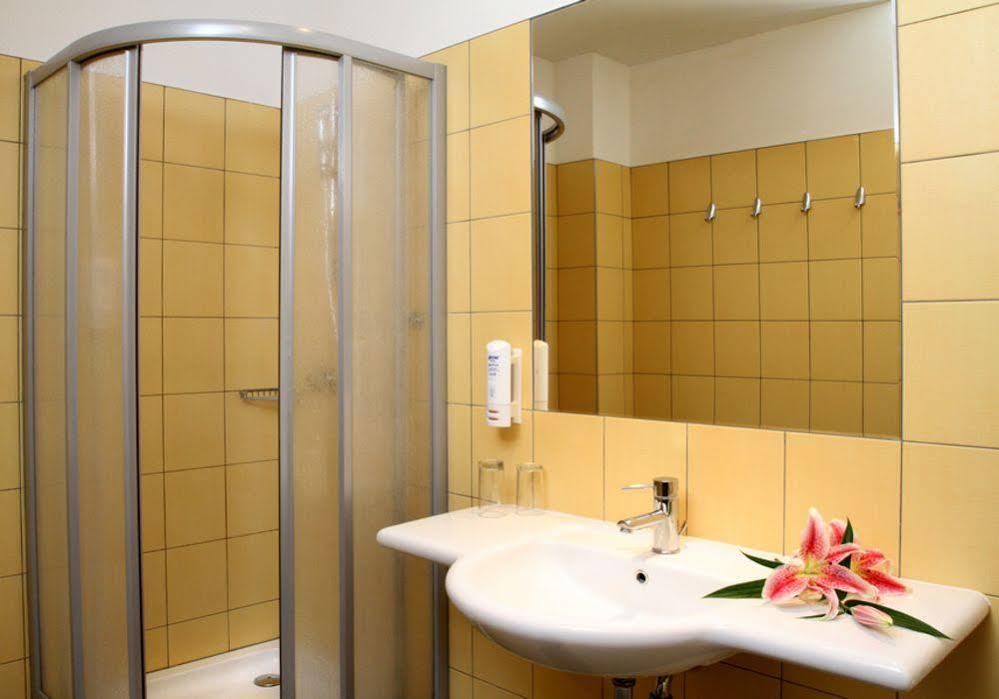 Hotel Maxim Mariënbad Buitenkant foto